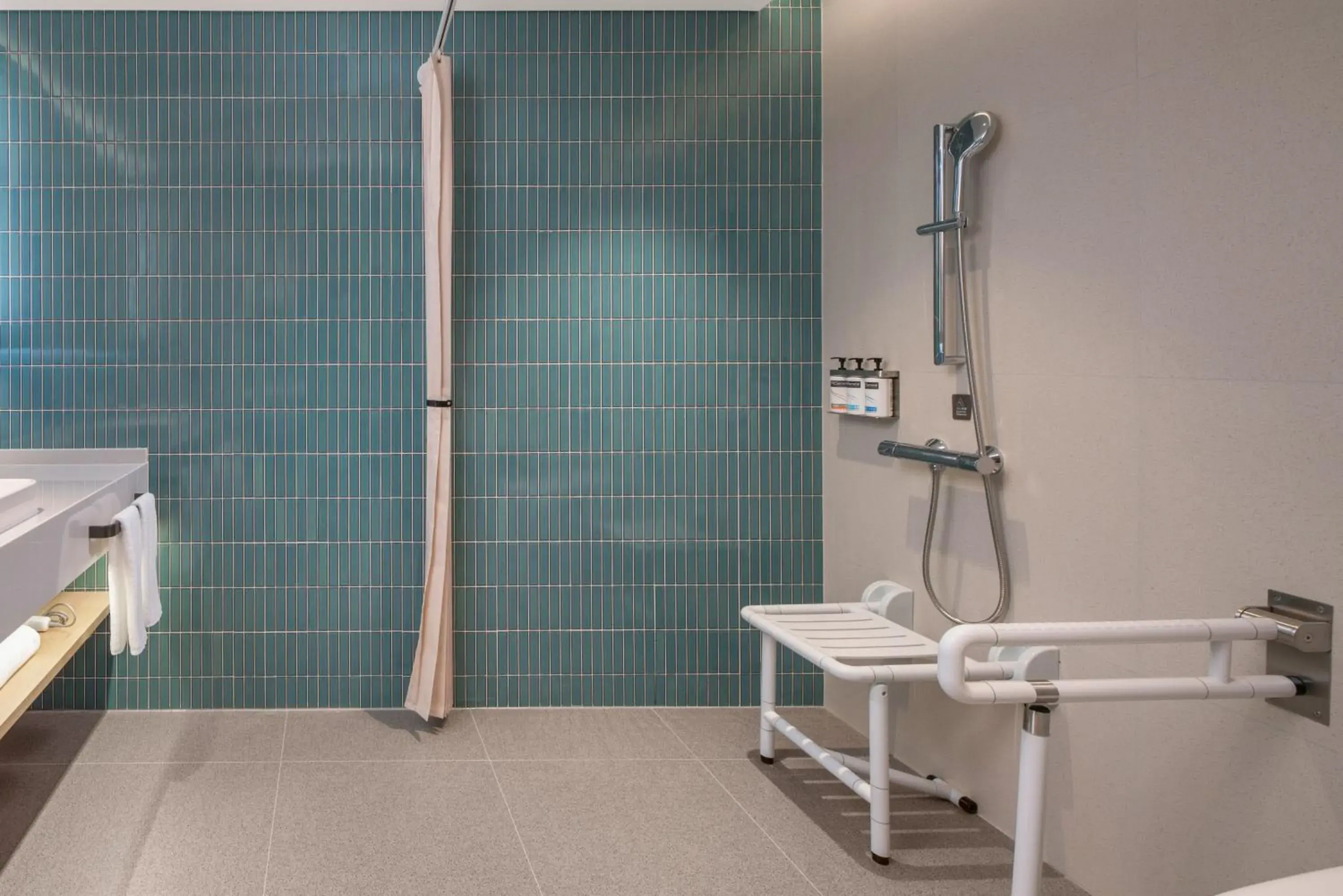 Holiday Inn Express Wuhan Jianghan Road by IHG Holiday Inn Express Wuhan Jianghan Road by IHG