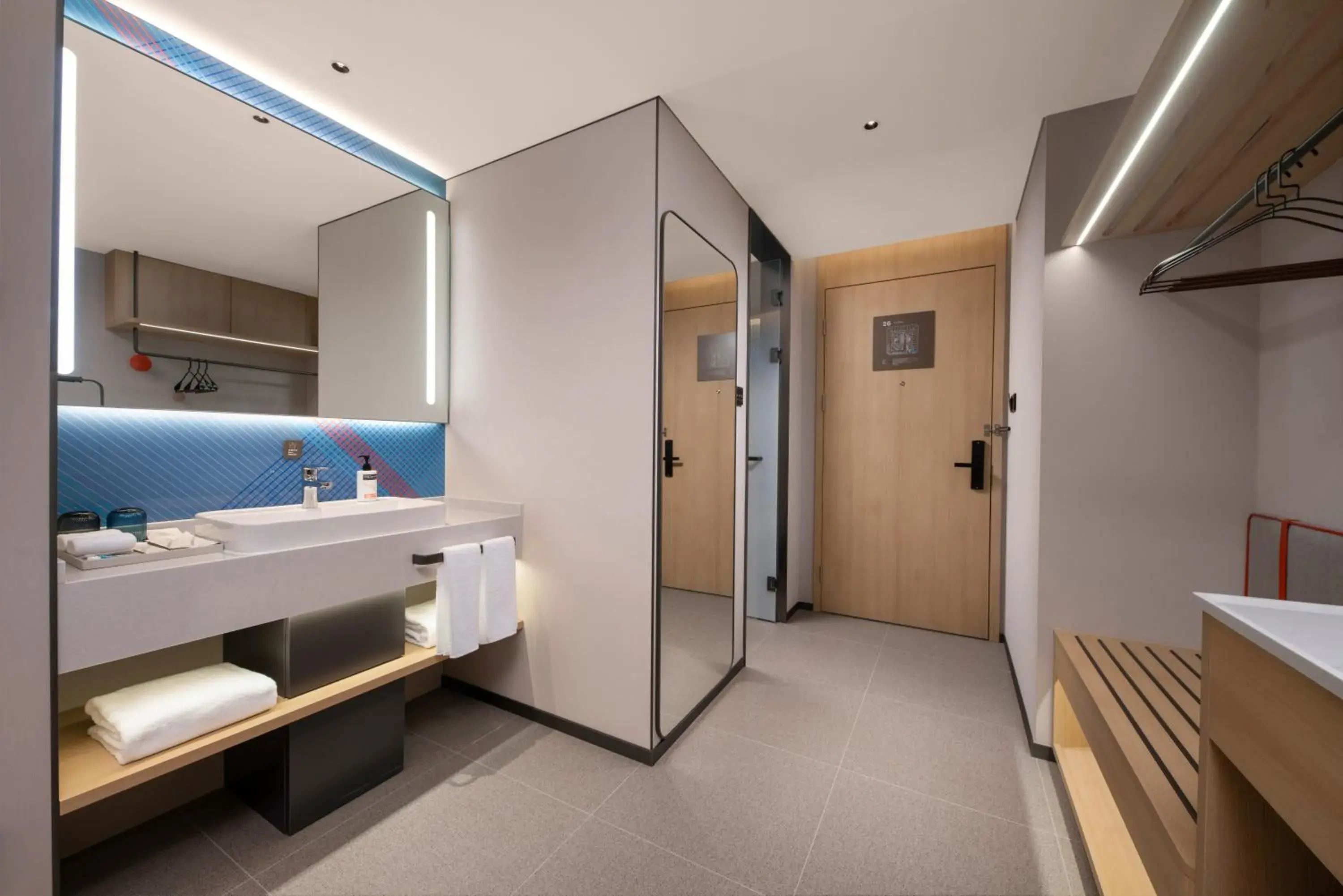 Holiday Inn Express Wuhan Jianghan Road by IHG Holiday Inn Express Wuhan Jianghan Road by IHG