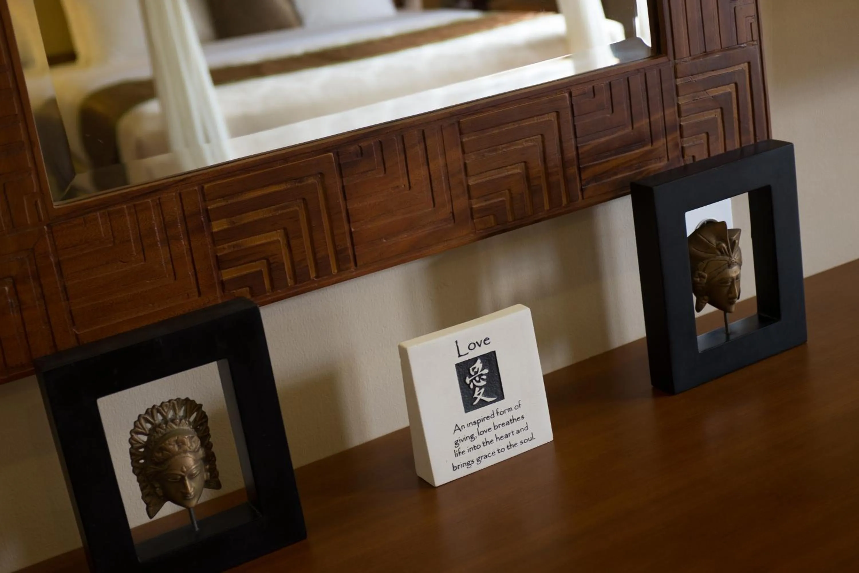 Day in The Secret Villas