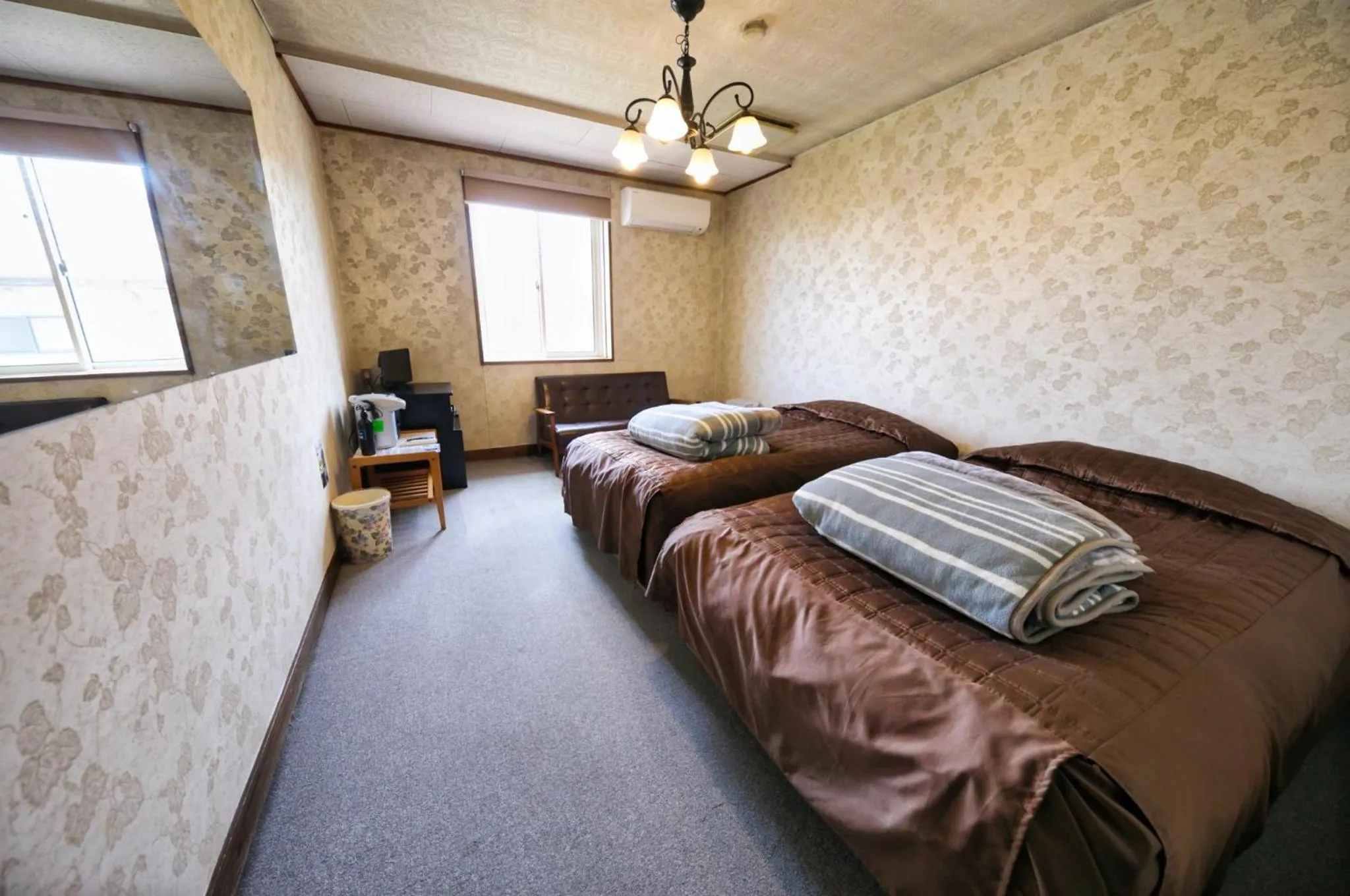 Bed in Hotel Camelot