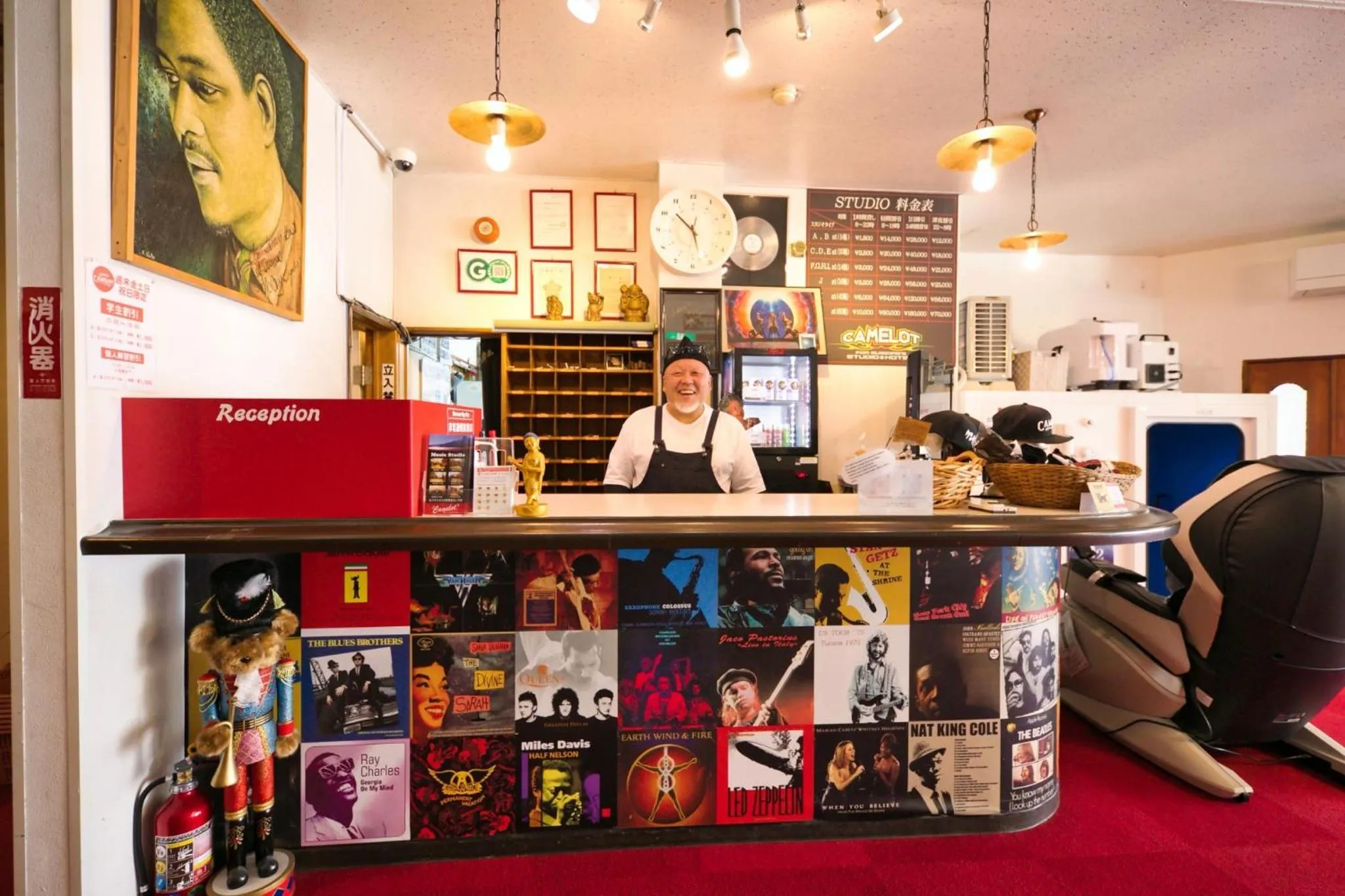 People in Hotel Camelot