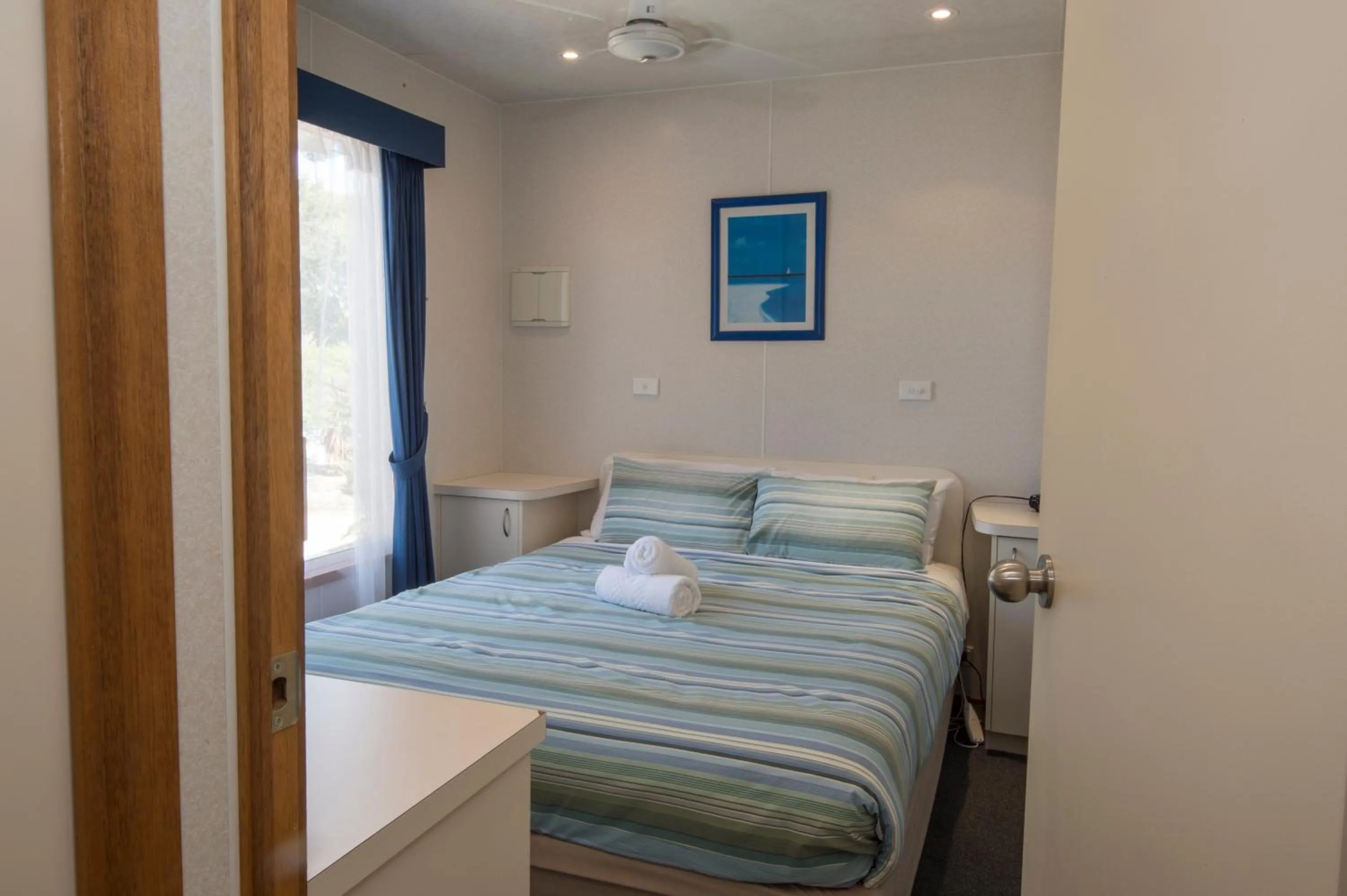 Bed in The Lakes Beachfront Holiday Park