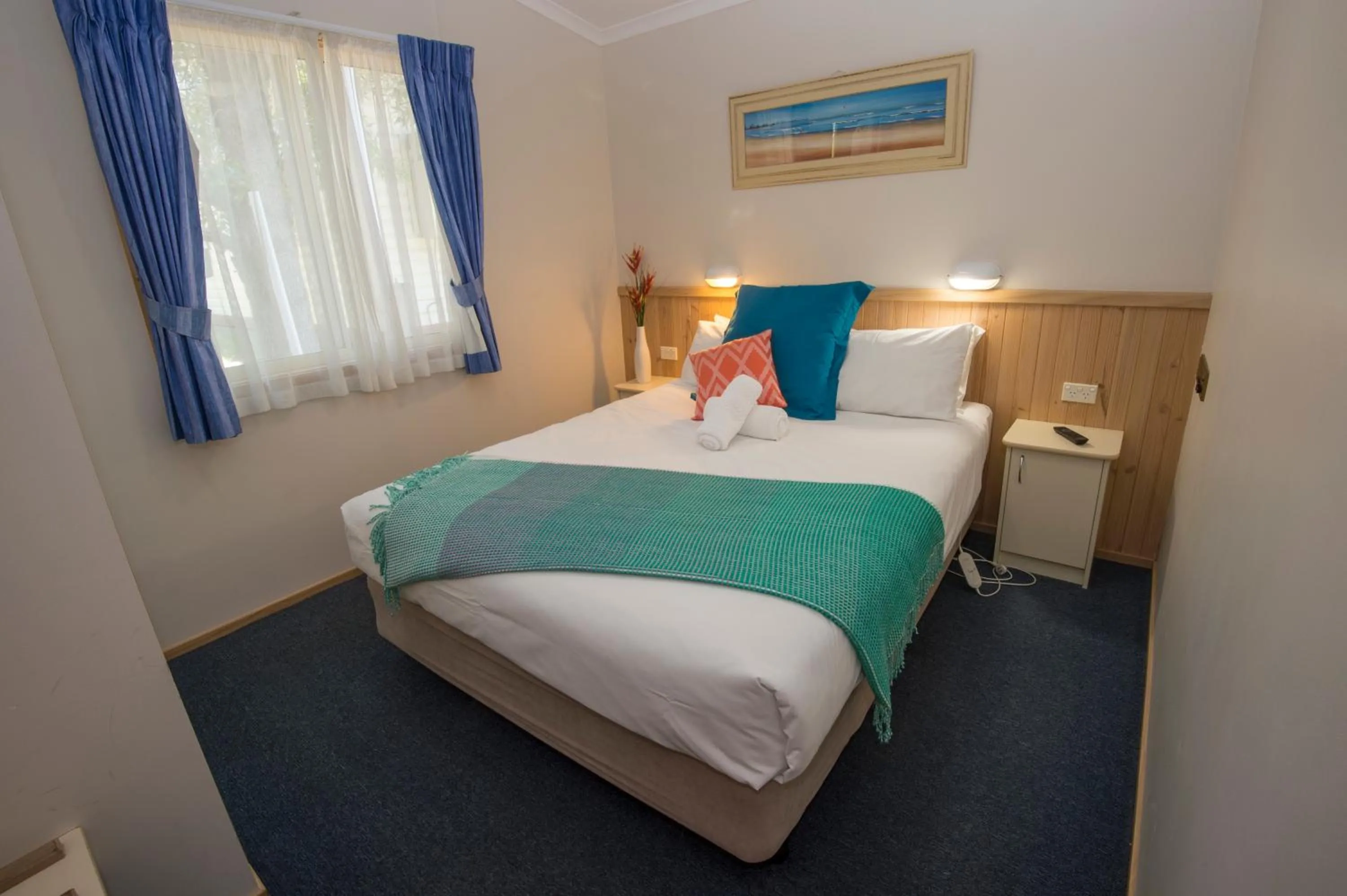 Bed in The Lakes Beachfront Holiday Park