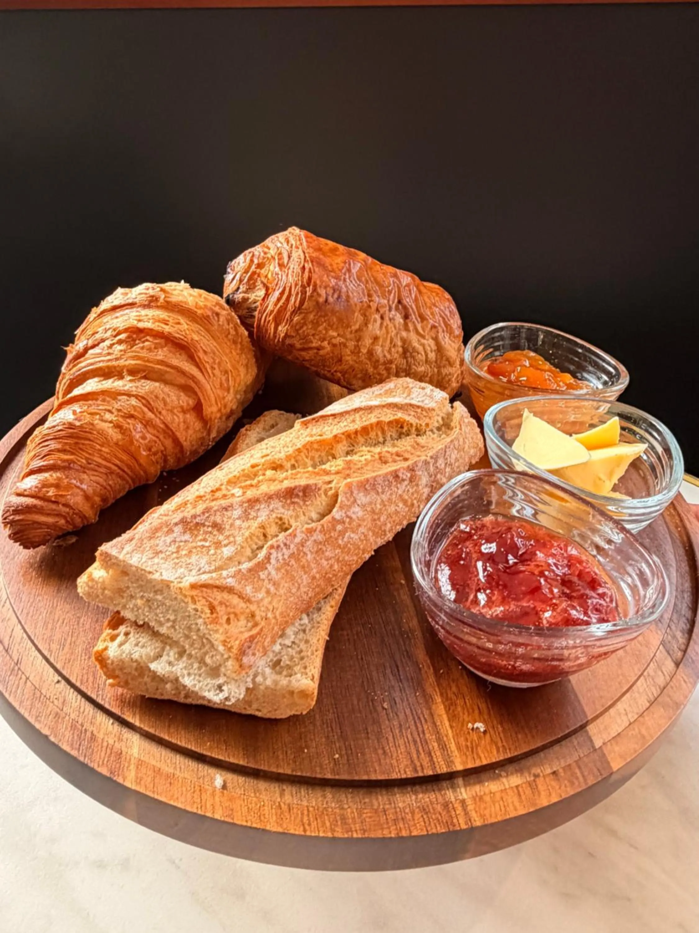 Breakfast in Grand Juste