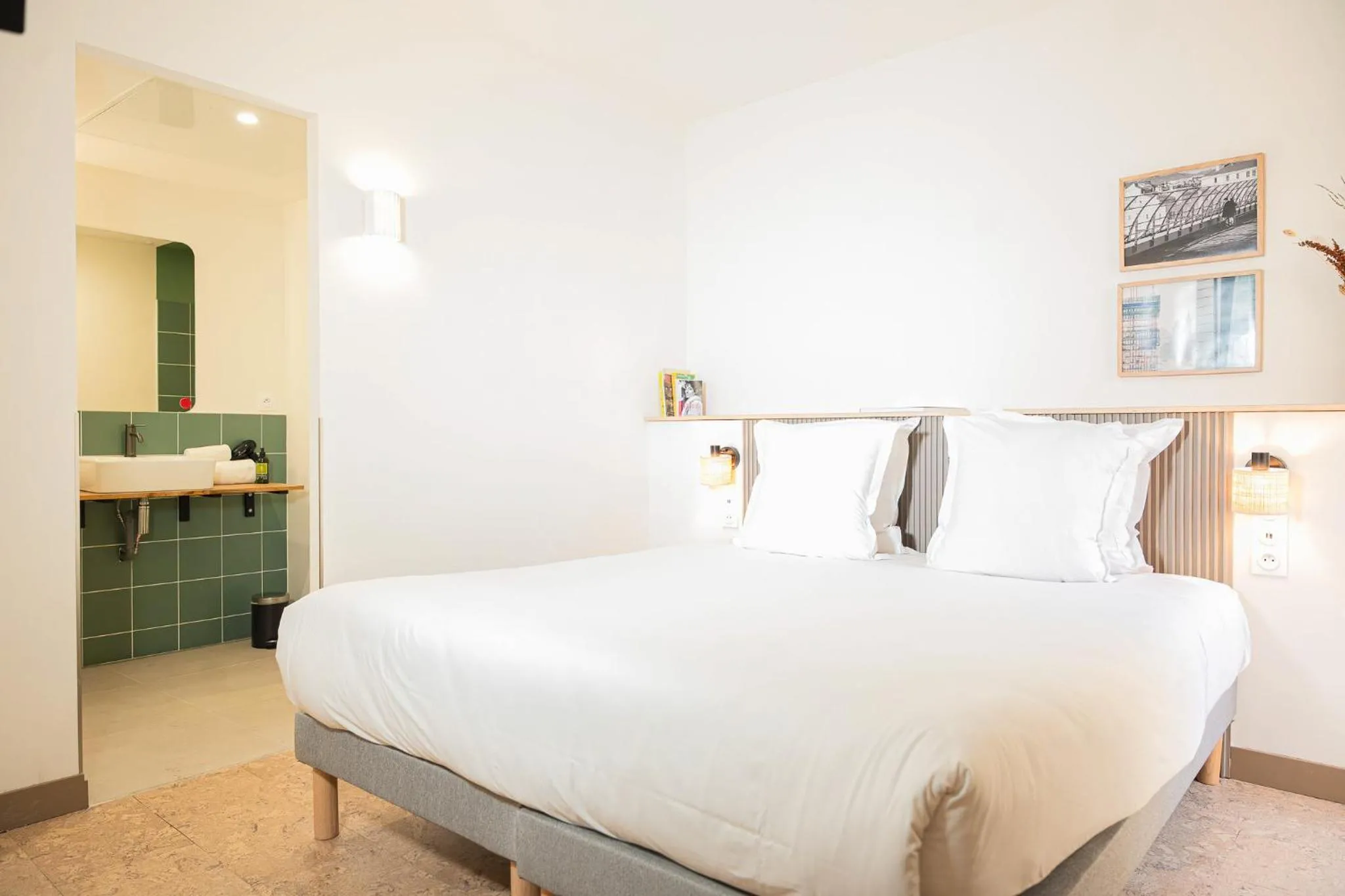 Bed in Grand Juste