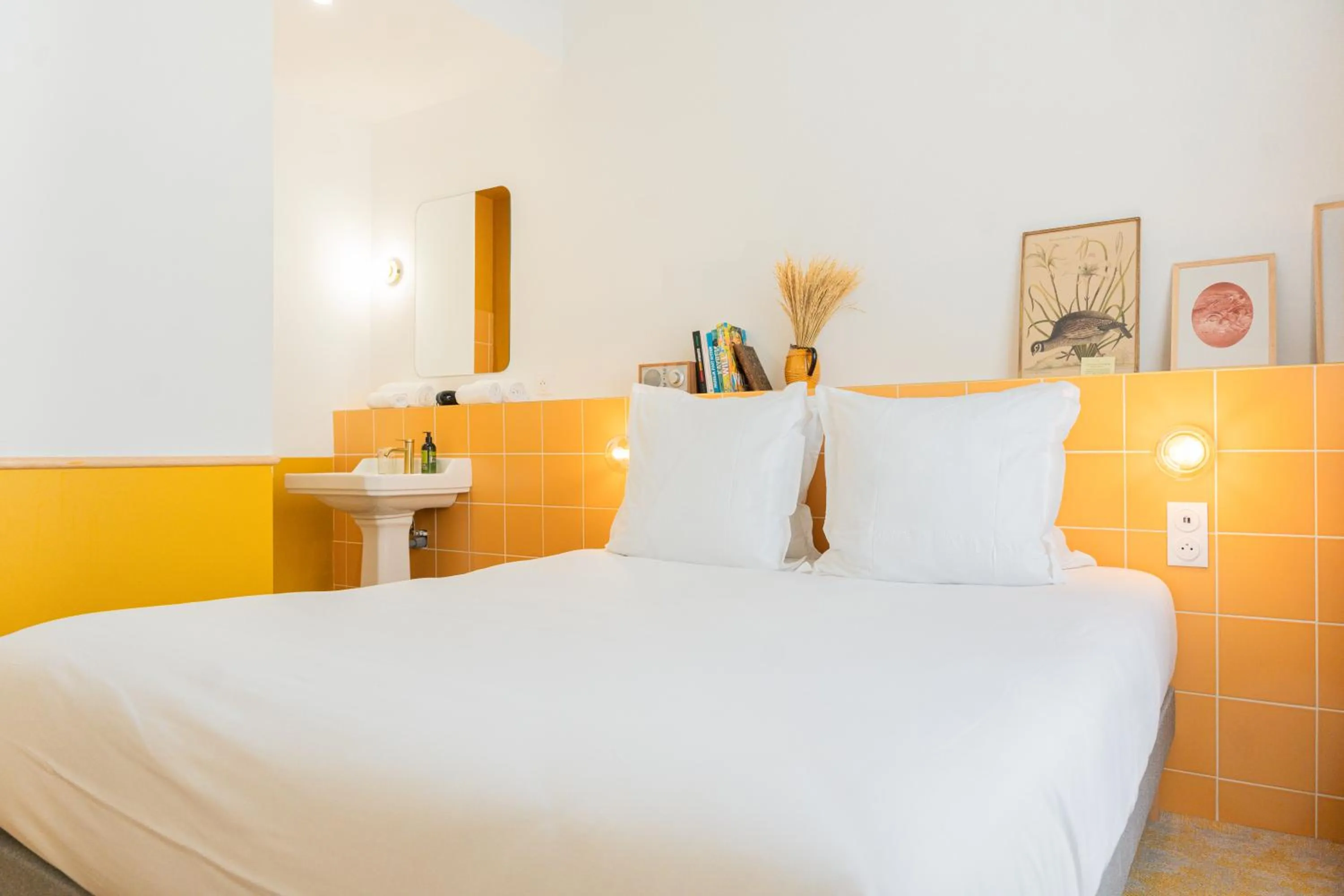 Bed in Grand Juste