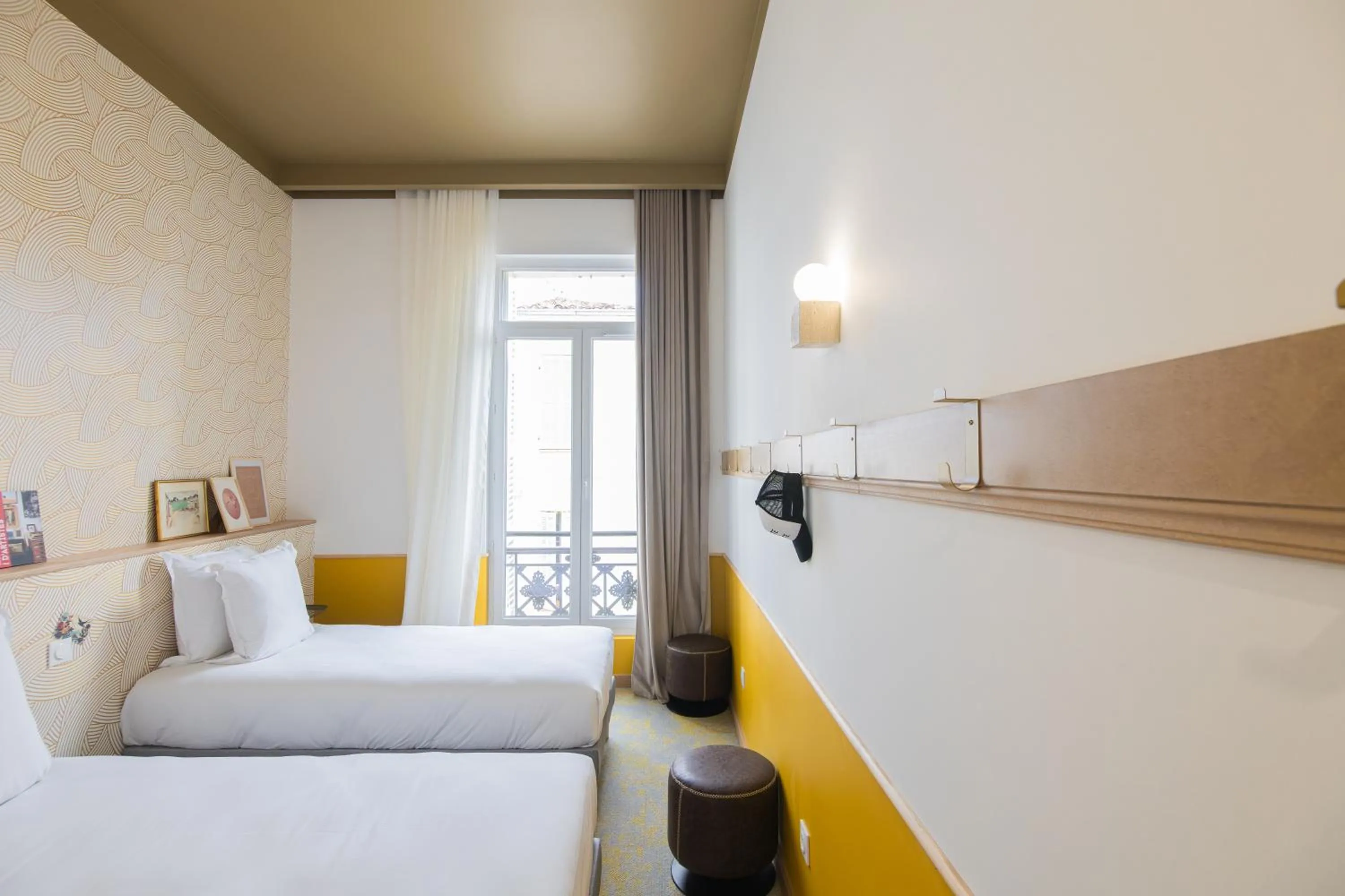 Bed in Grand Juste