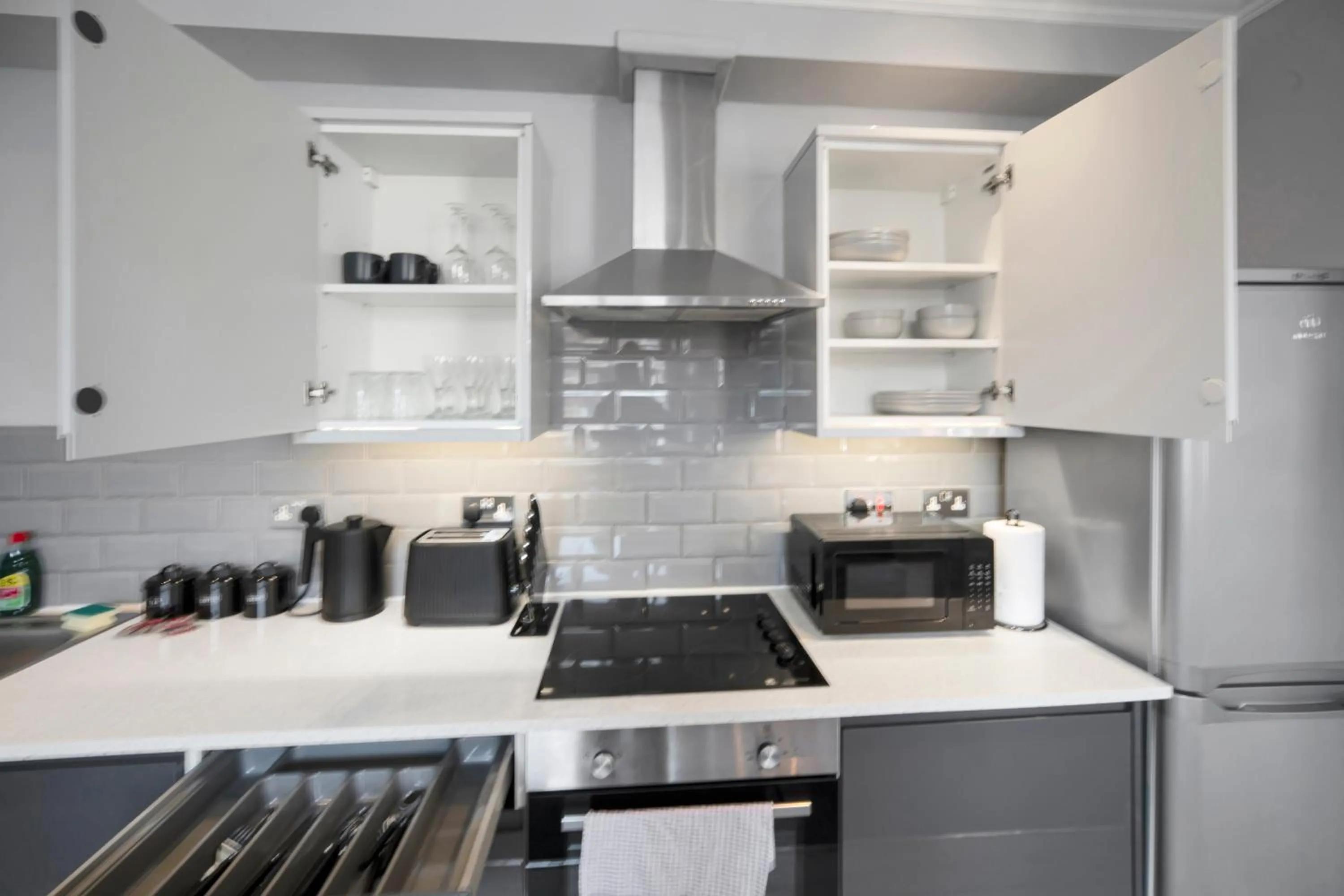 Spacious - Cardiff Central - Fast Wifi - Netflix