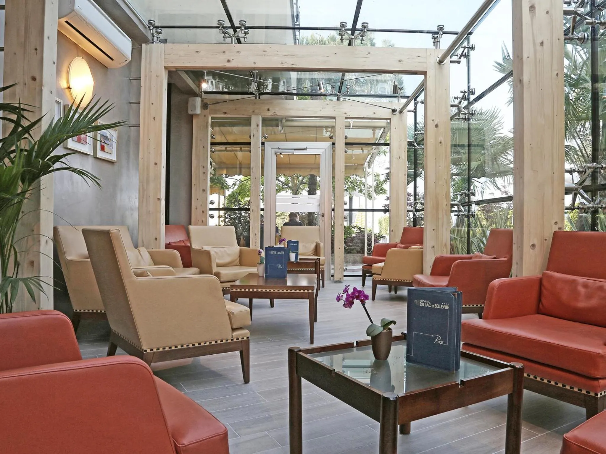 Patio in Hotel Du Lac et Bellevue