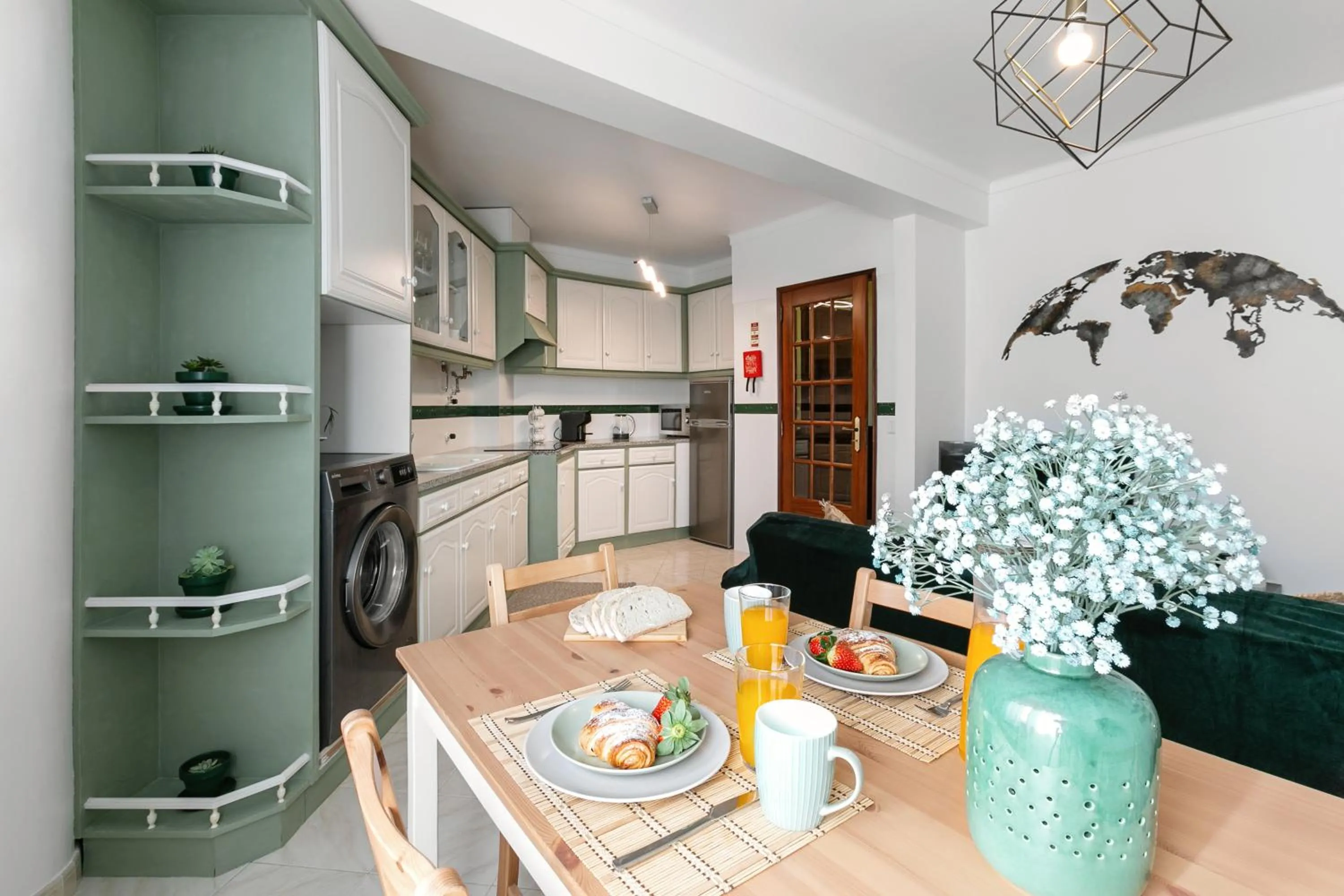 Kitchen or kitchenette in Vila Florida