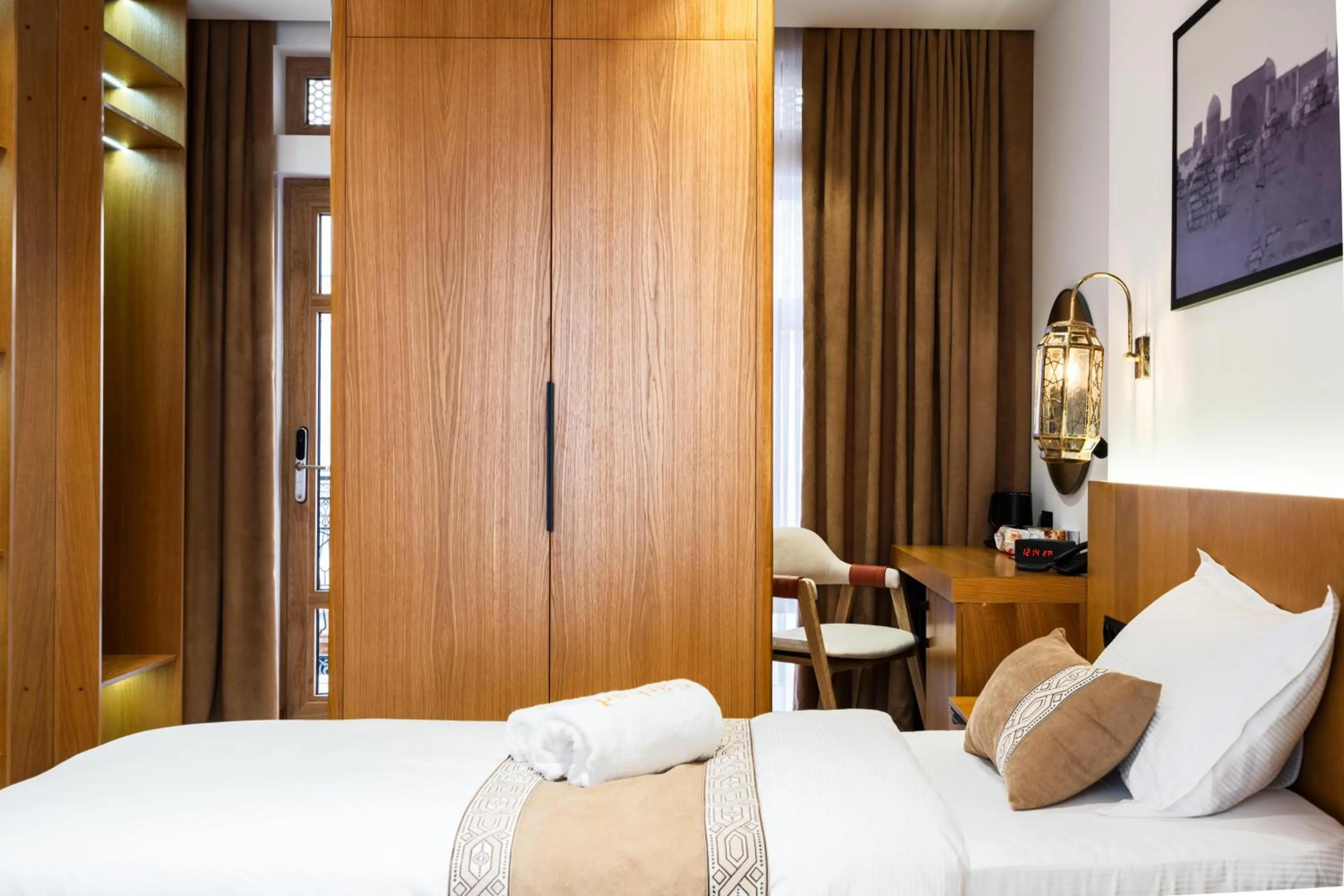 Property building, Bed in Sarhad Hotel