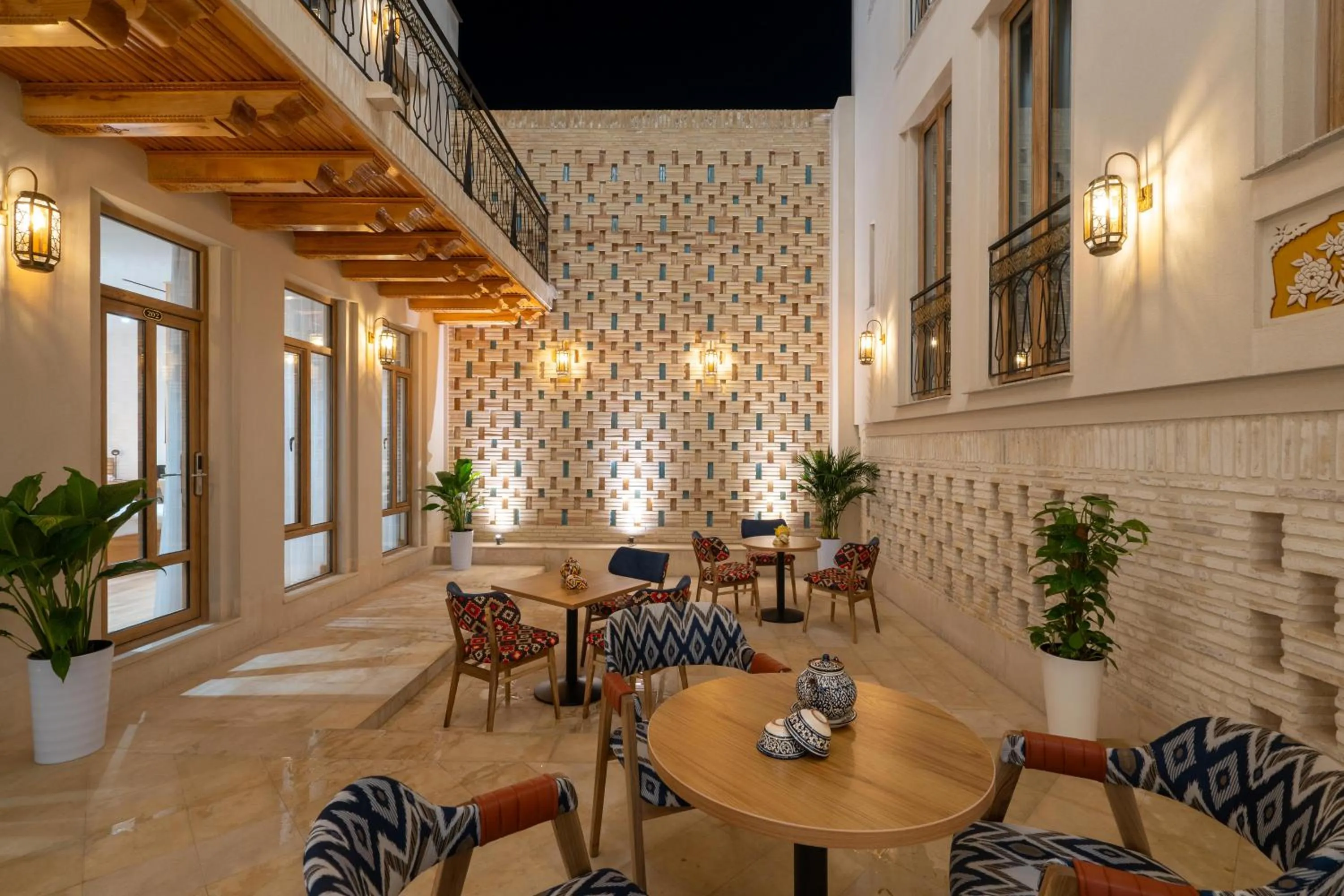 Living room in Sarhad Hotel