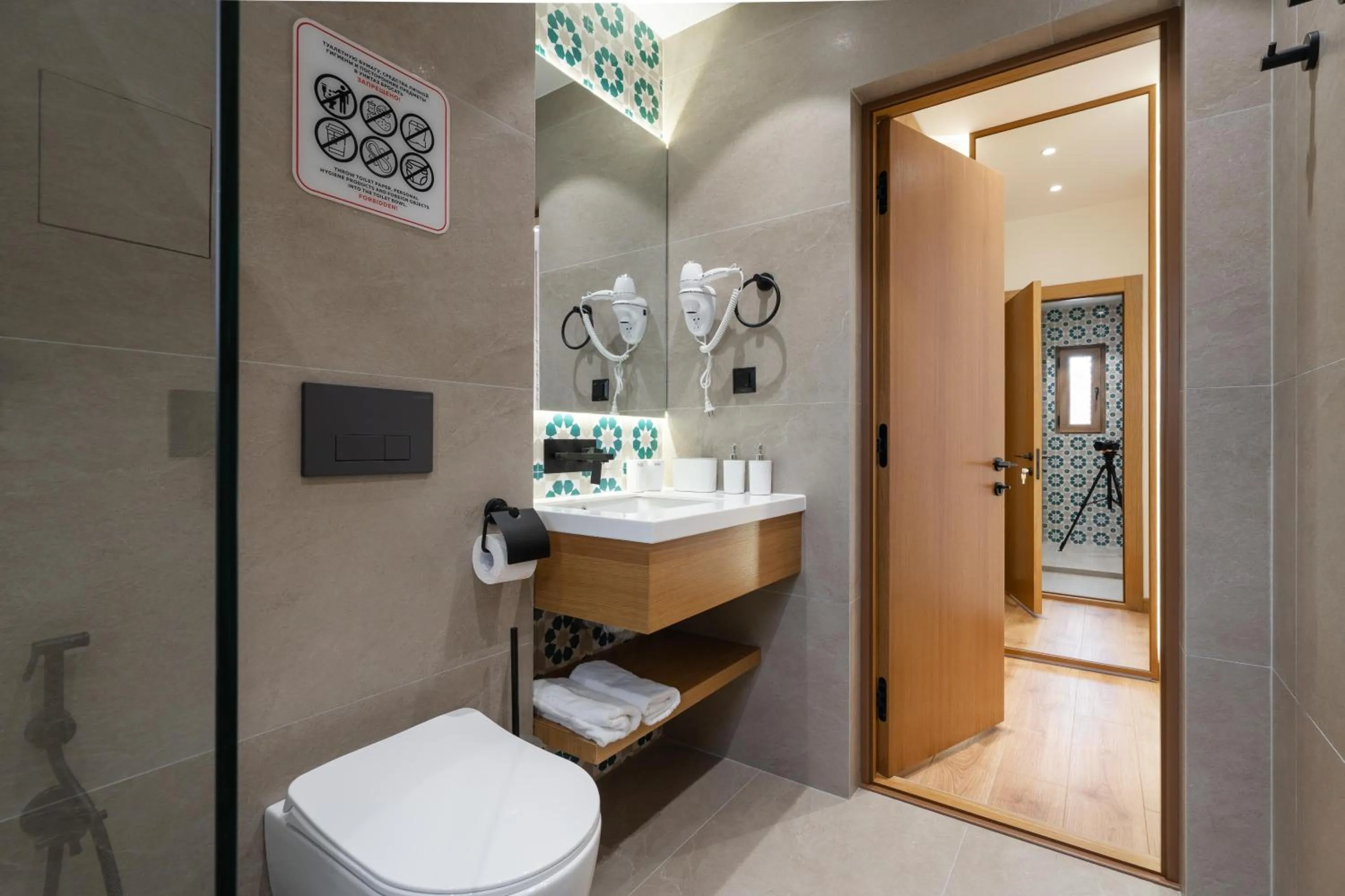 Shower in Sarhad Hotel