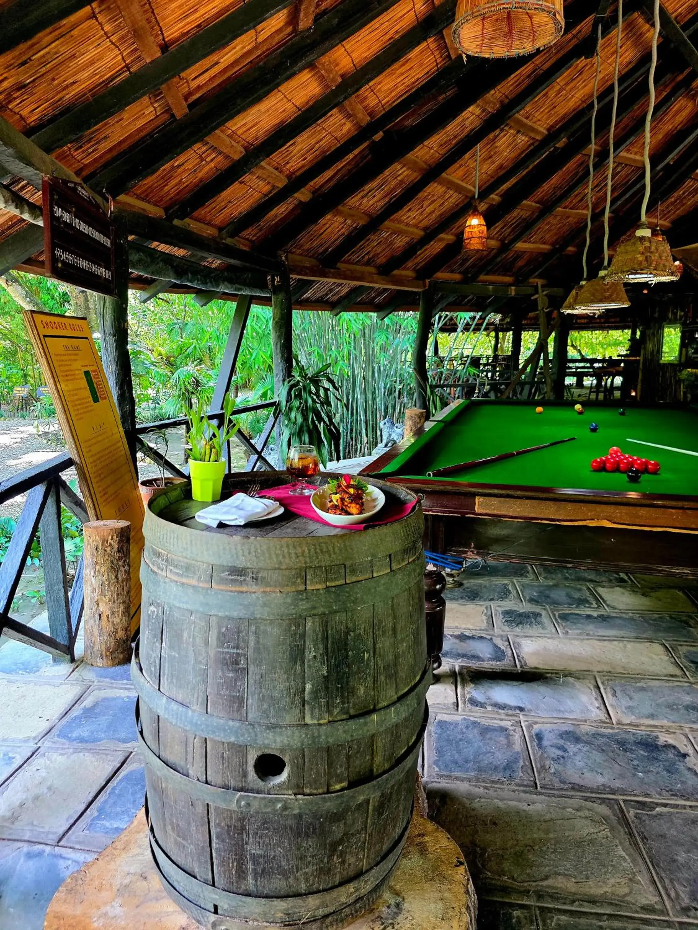 Restaurant/places to eat in Siddhartha Wildlife Retreat Restaurant/places to eat in Siddhartha Wildlife Retreat