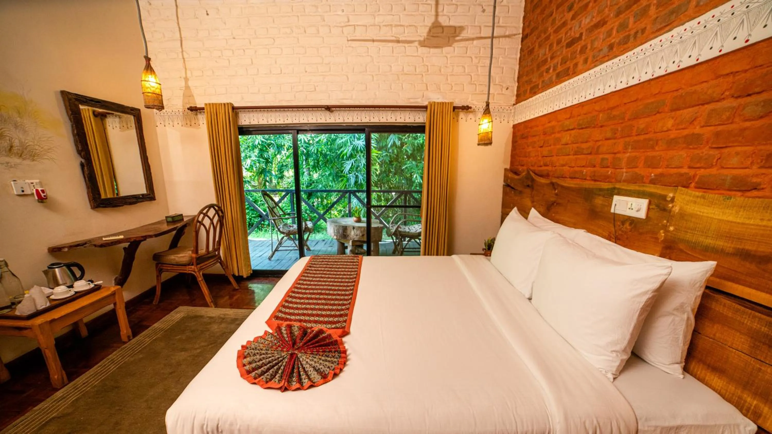 View (from property/room), Bed in Siddhartha Wildlife Retreat