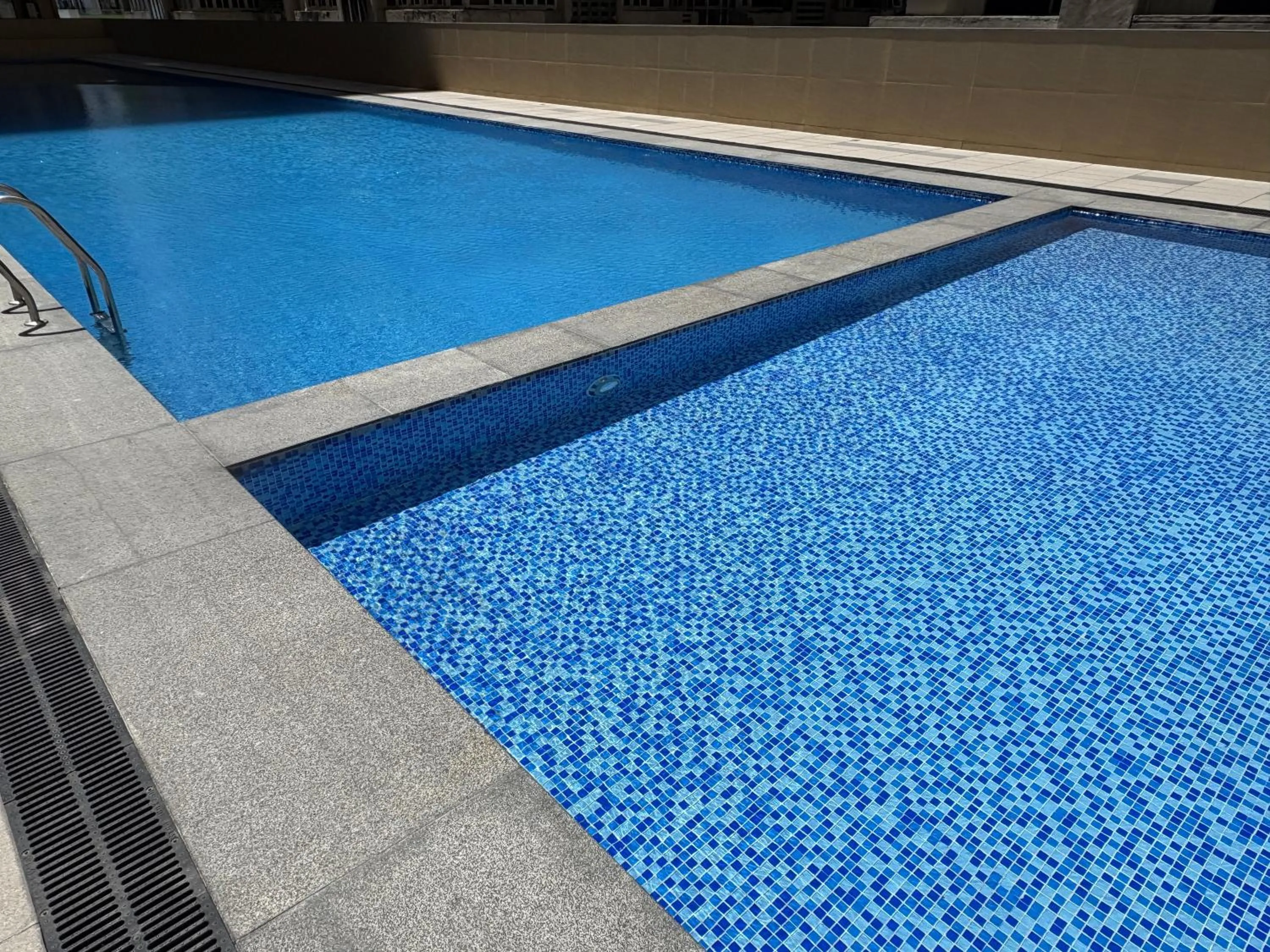 Sybaysuites staycation near Okada COD MOA NAIA airport Solaire MSV1808H