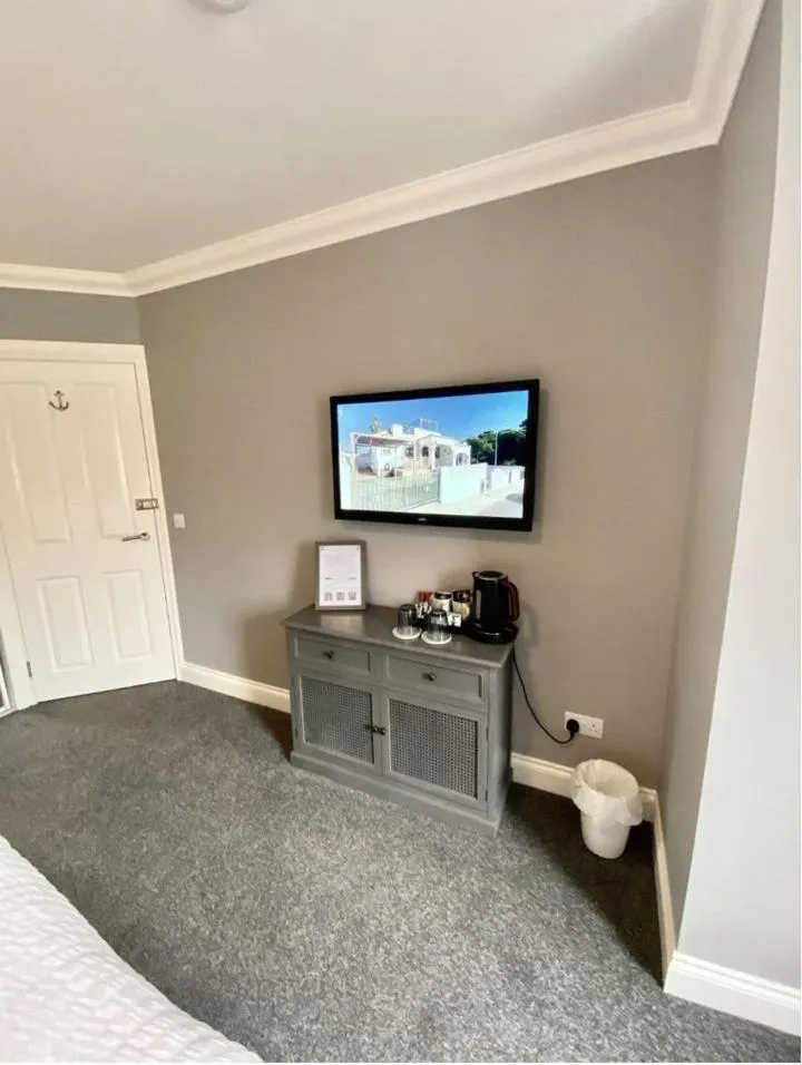 Bed in The Anchor Inn