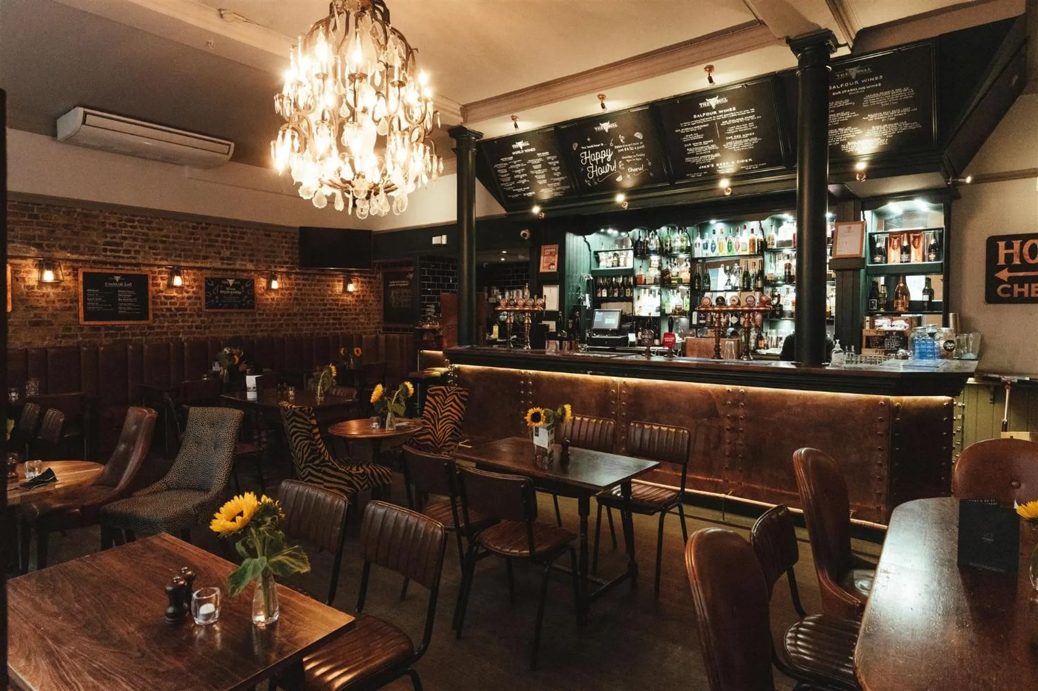 Lounge or bar in The Bull and The Hide