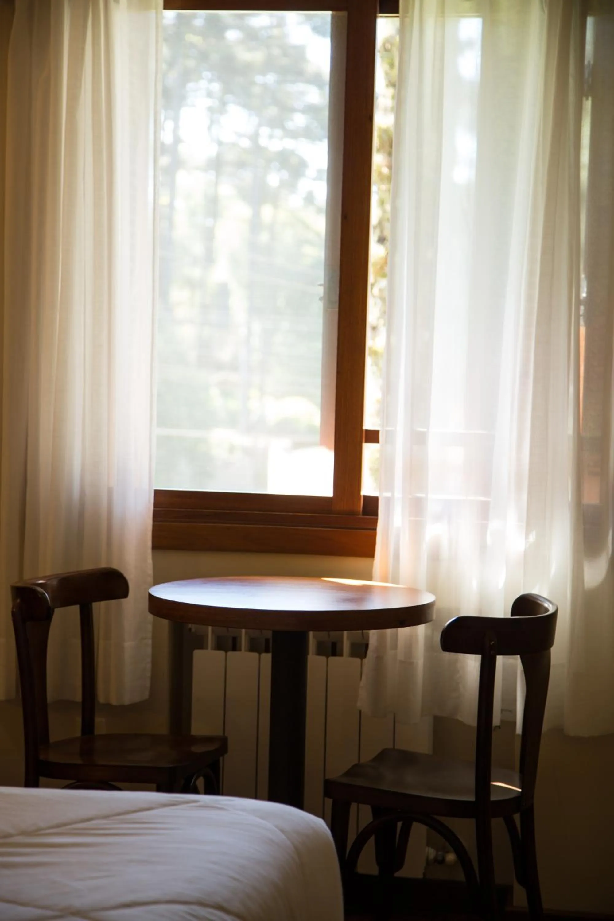 Photo of the whole room, Bed in Estalagem Vila Suzana - Quadra de Beach Tennis Indoor