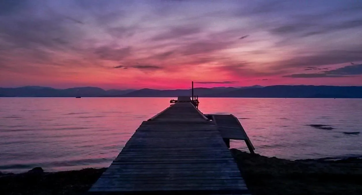 Natural landscape in Quayside Village Hotel