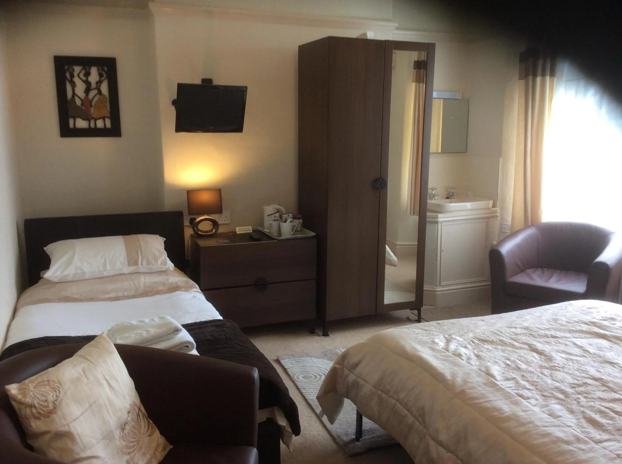 Photo of the whole room in Witchingham B&B