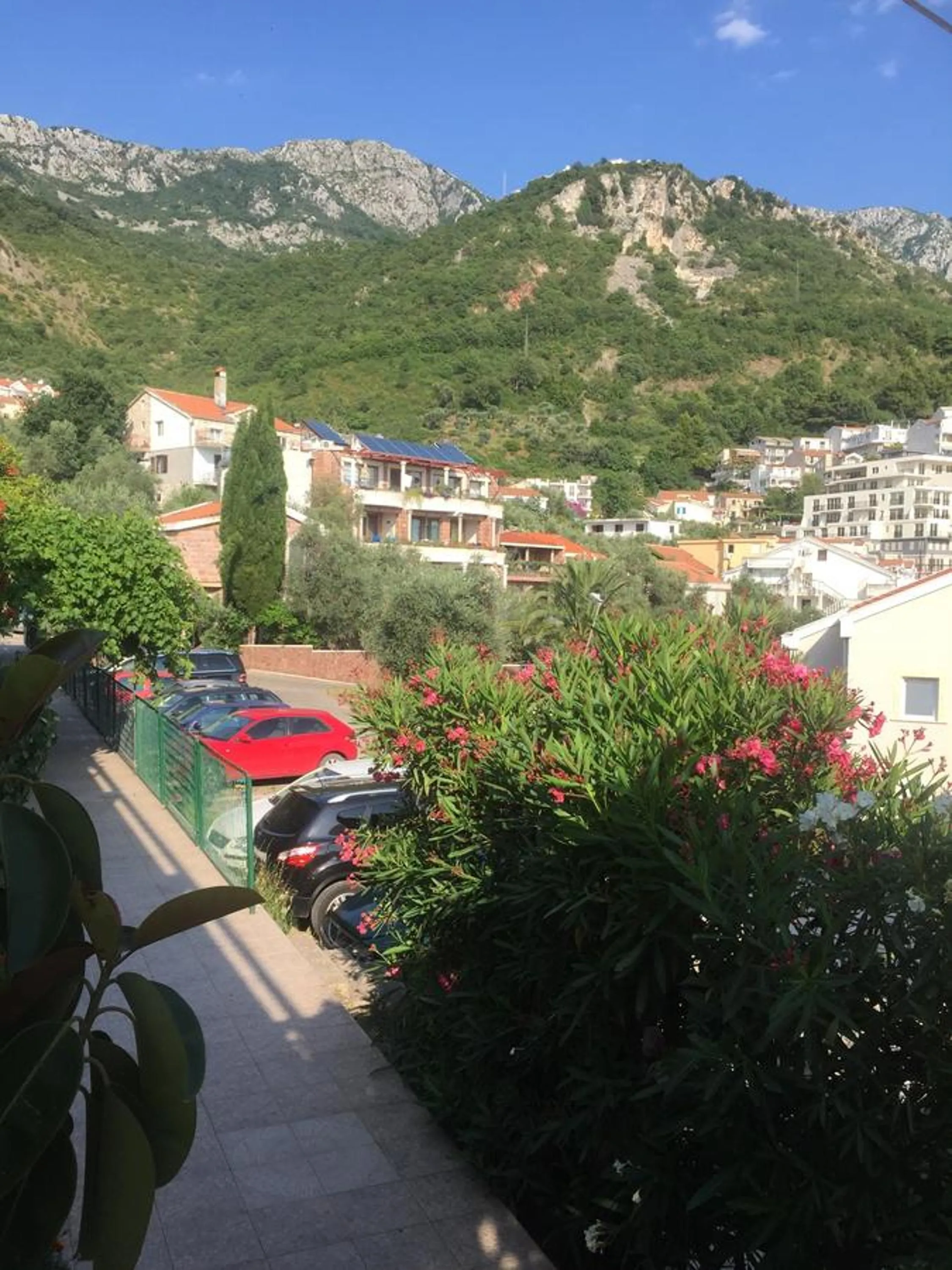 Mountain view in Apartments Sveti Stefan MNE