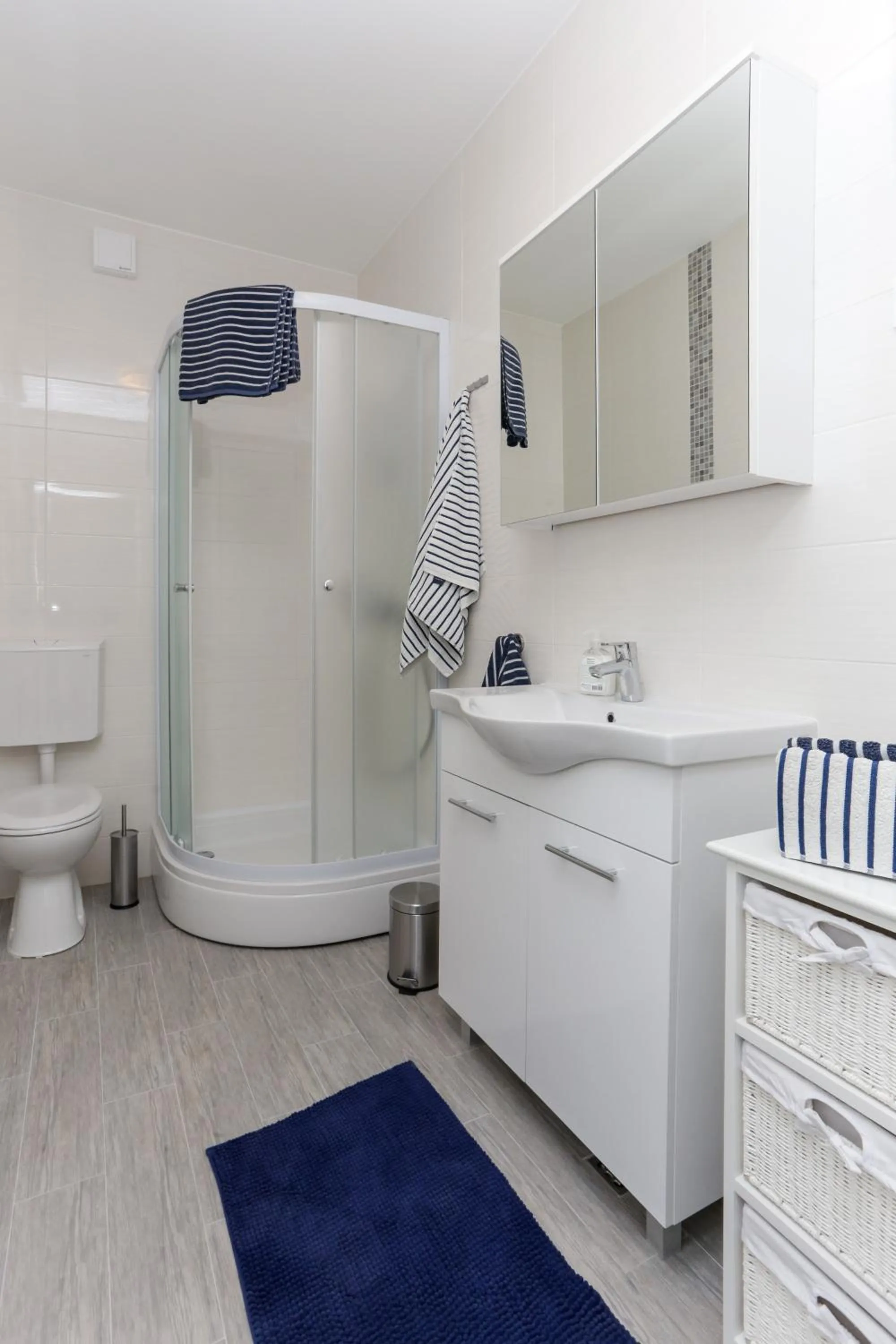 Bathroom in Apartments Villa Karmen