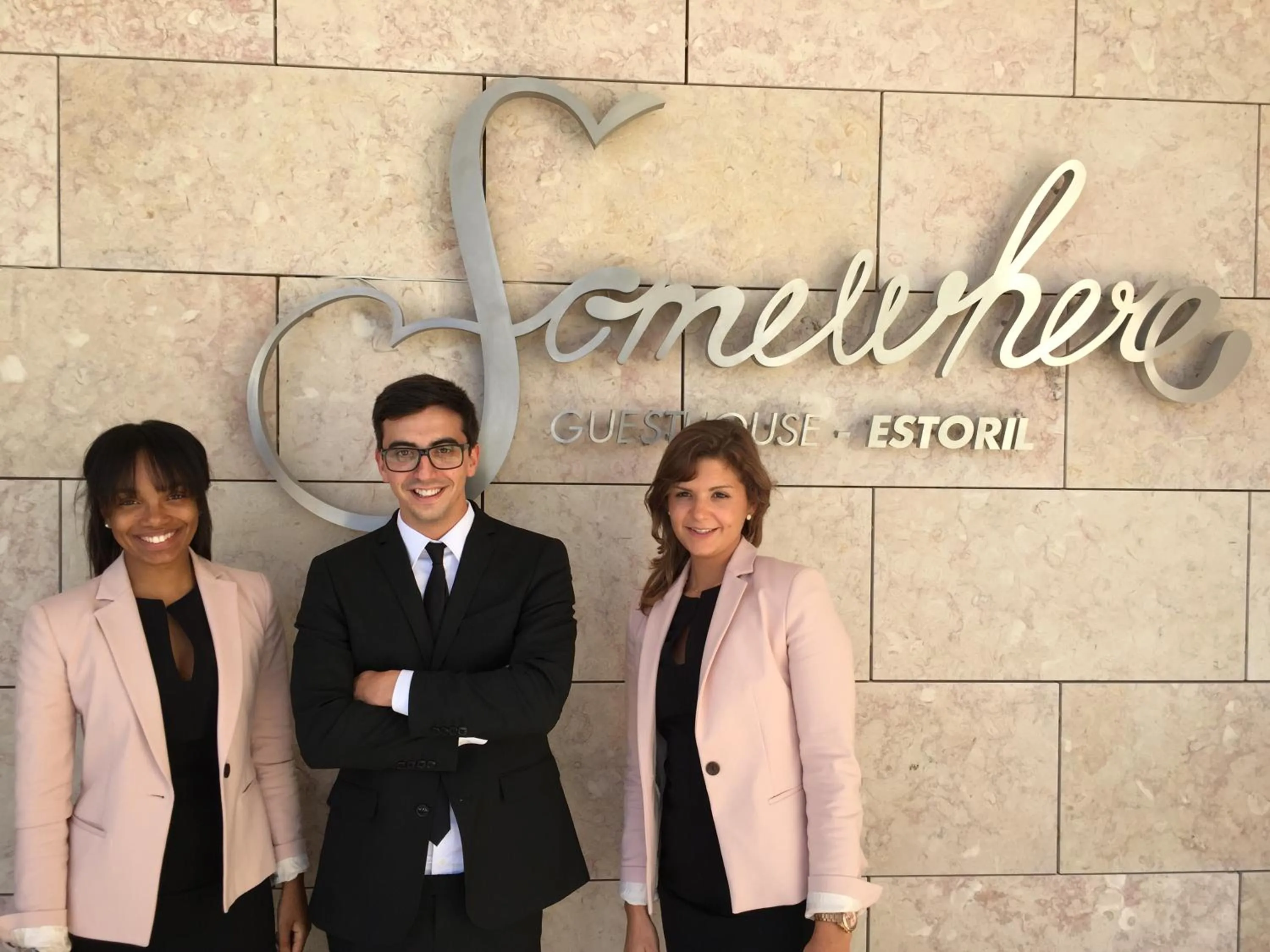 Staff in Somewhere - Estoril Guesthouse