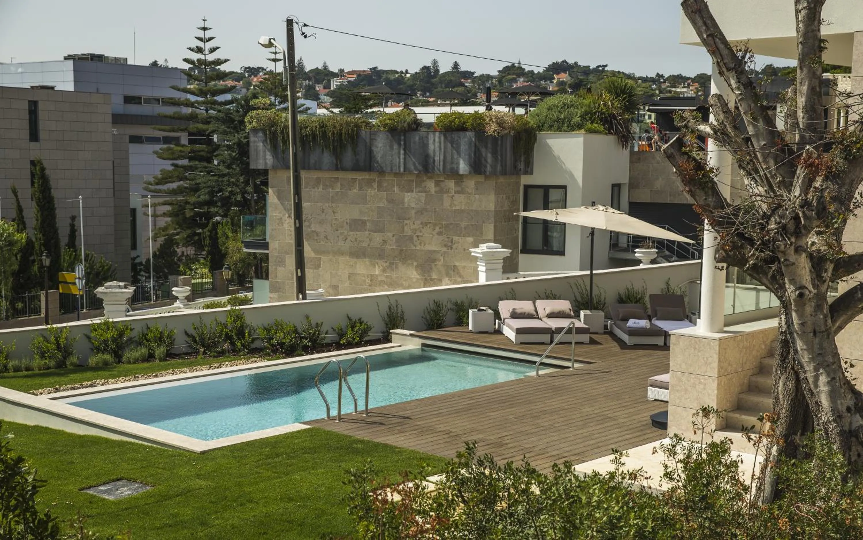 Garden in Somewhere - Estoril Guesthouse