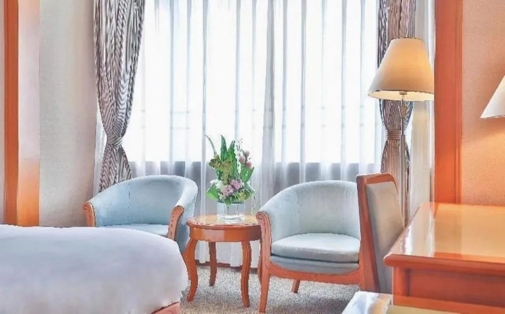 Bed in Haihua Hotel Hangzhou