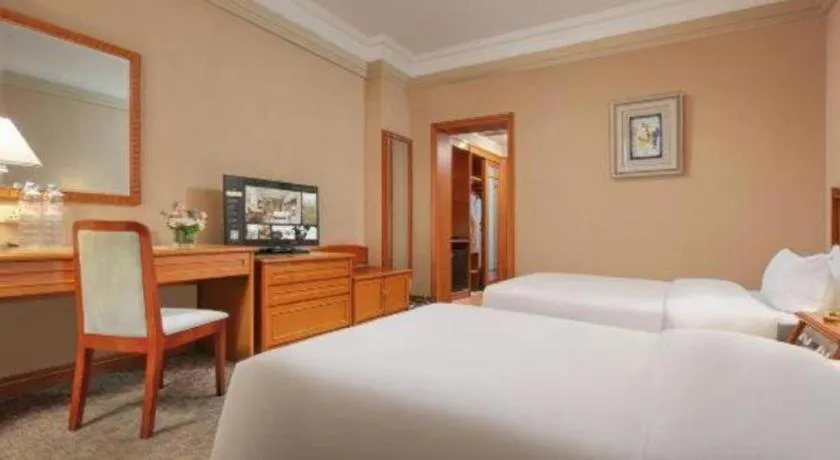 Bed in Haihua Hotel Hangzhou