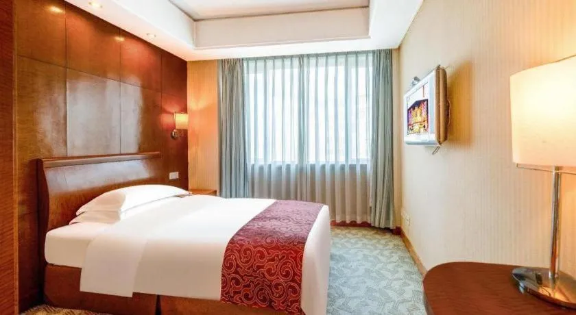 Bed in Haihua Hotel Hangzhou