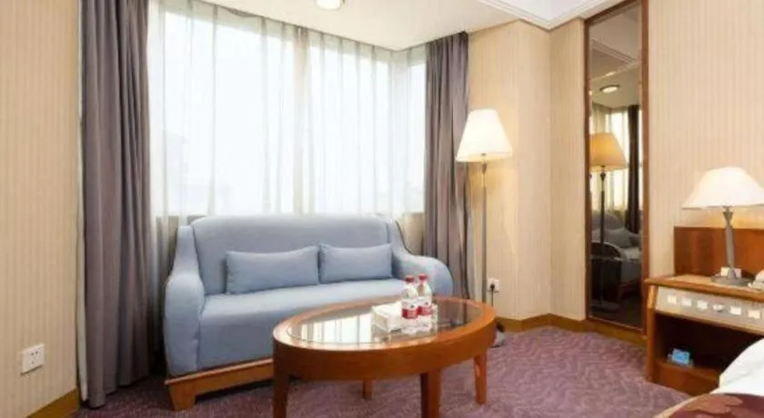 Bed in Haihua Hotel Hangzhou