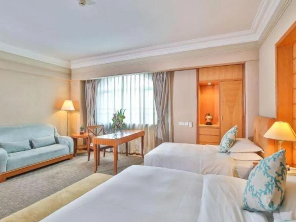 Bed in Haihua Hotel Hangzhou