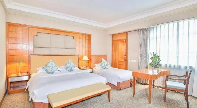 Bed in Haihua Hotel Hangzhou