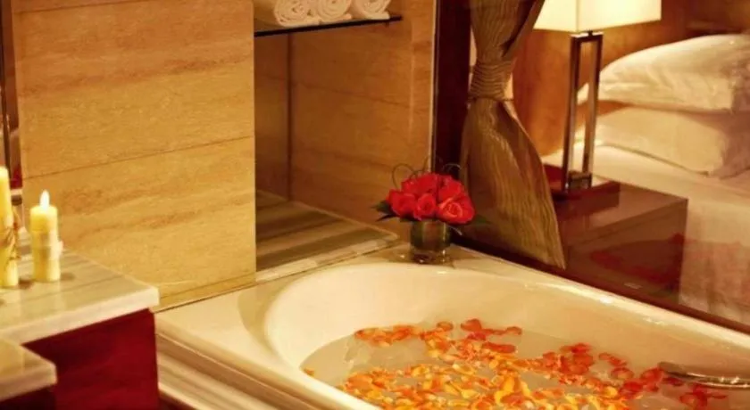 Bed in Maison New Century Hotel Ningbo