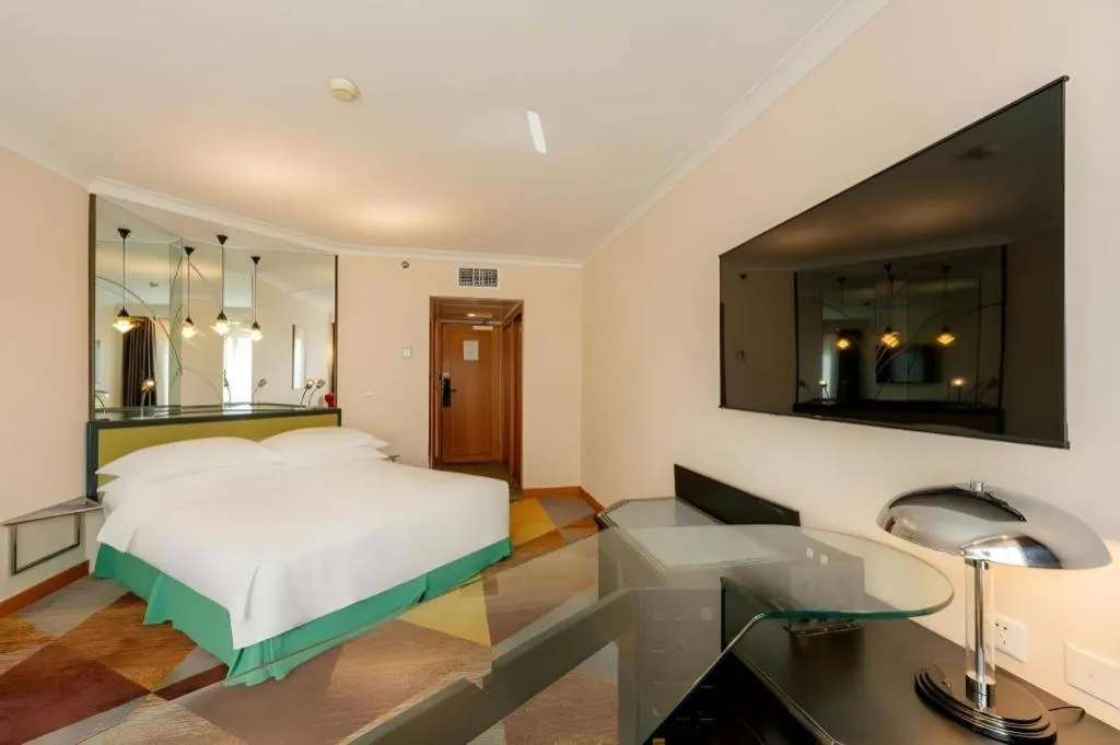 Bed in Grand Skylight Hotel Royal, Beijing