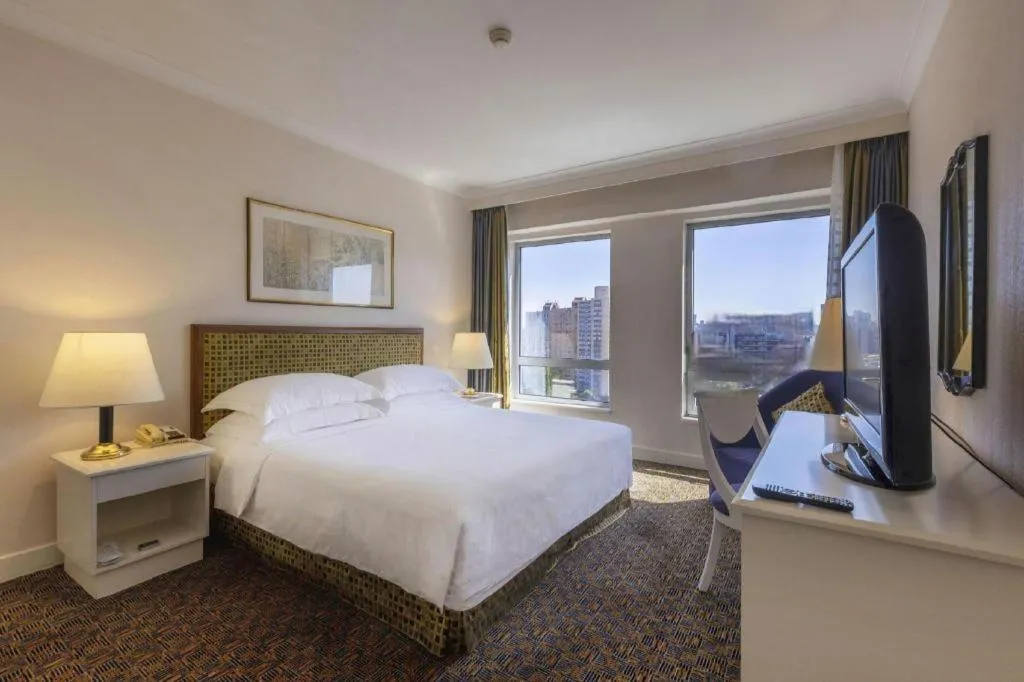 Bed in Grand Skylight Hotel Royal, Beijing