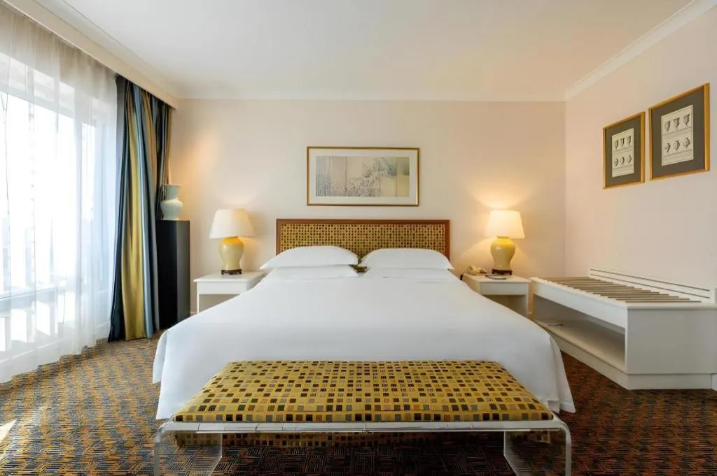 Bed in Grand Skylight Hotel Royal, Beijing