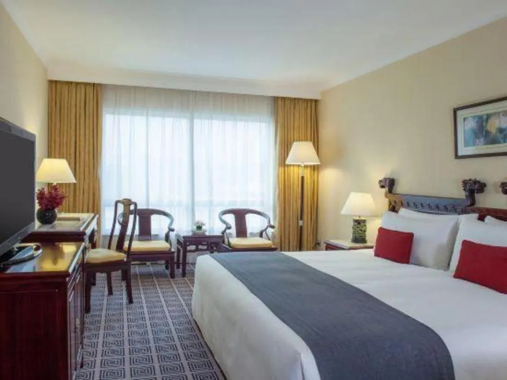 Bed in Grand Skylight Hotel Royal, Beijing