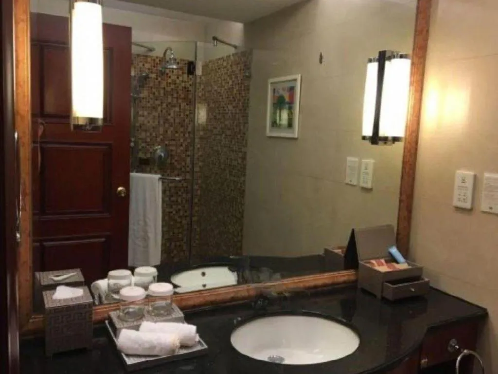 Xinhai Jinjiang Hotel