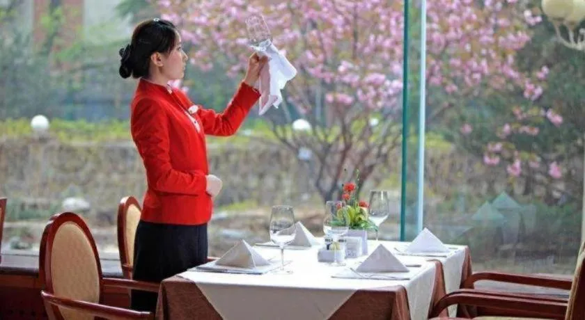 Xinhai Jinjiang Hotel