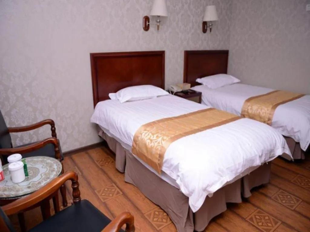 Bed in GreenTree Inn Harbin Central Avenue