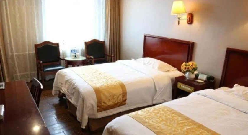 Bed in GreenTree Inn Harbin Central Avenue