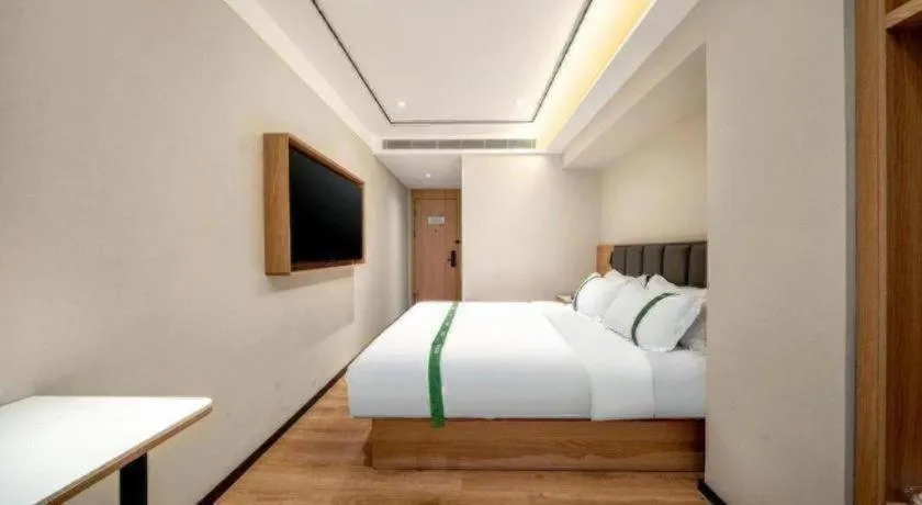 Bed in GreenTree Inn Harbin Central Avenue