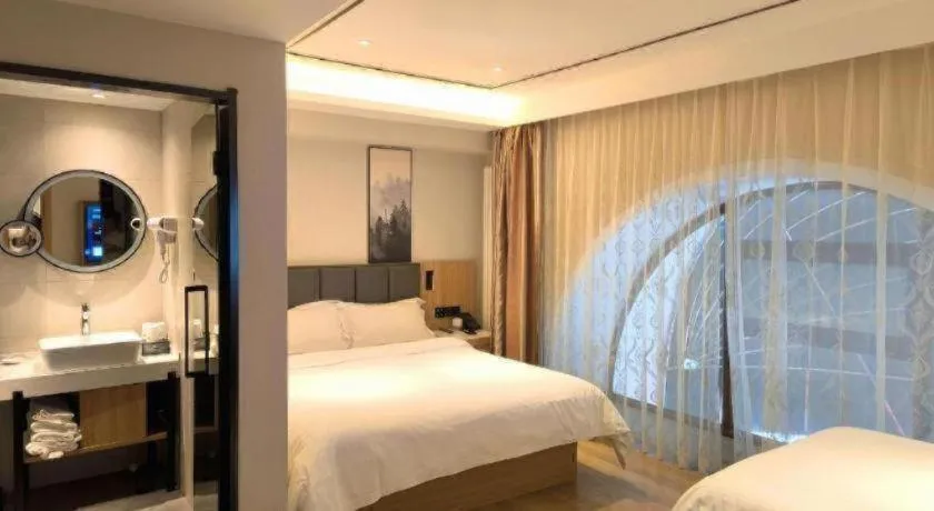 Bed in GreenTree Inn Harbin Central Avenue