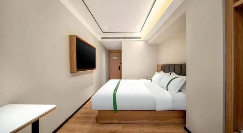 Bed in GreenTree Inn Harbin Central Avenue