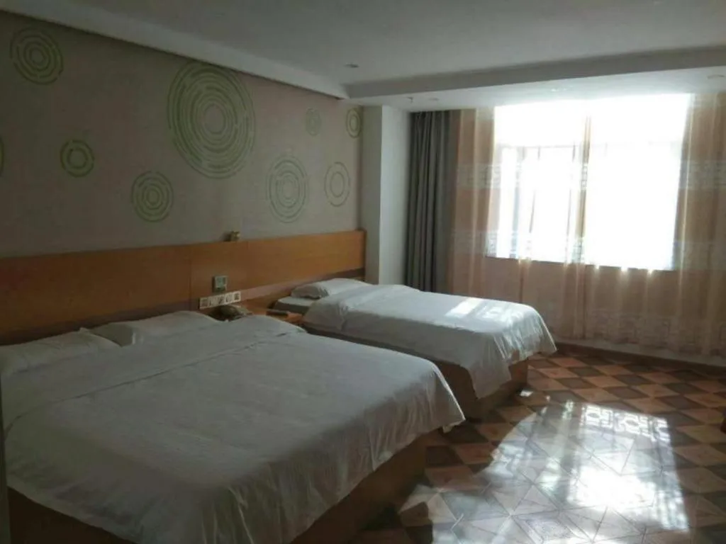 Bed in GreenTree Inn Rizhao Train Station