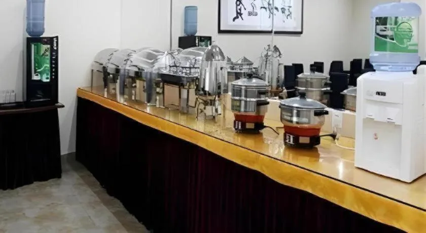 GreenTree Inn Rizhao Train Station