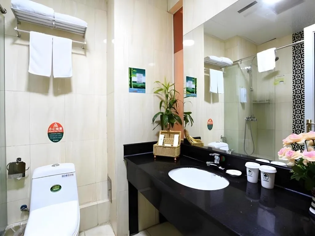 GreenTree Inn Rizhao Train Station